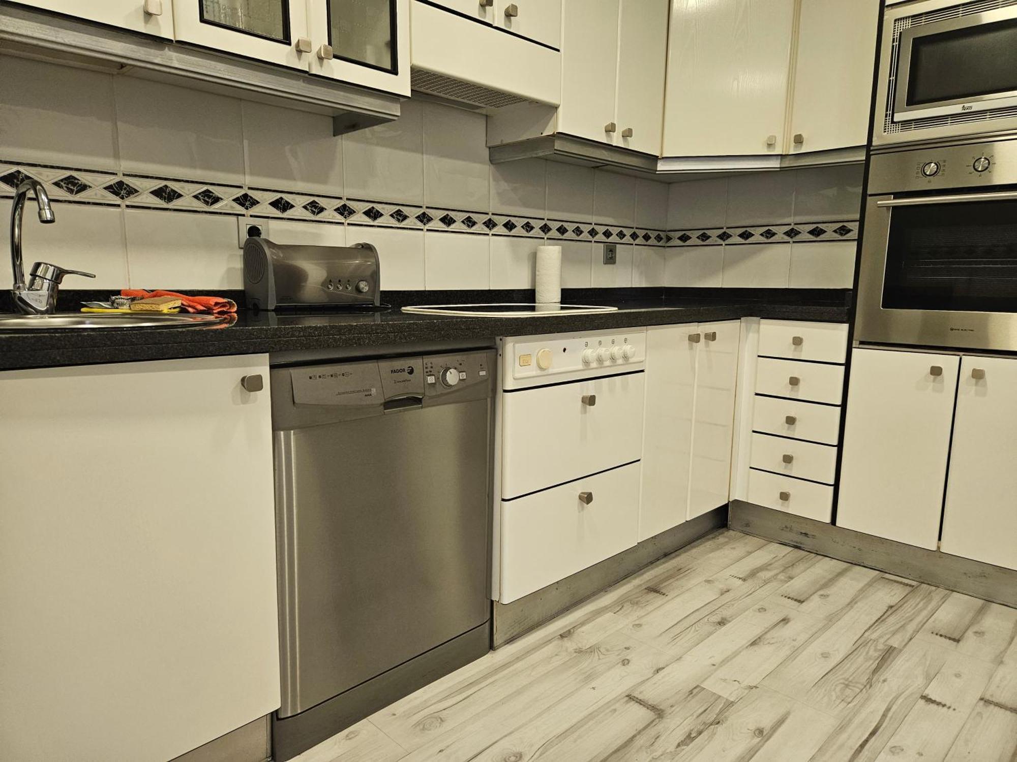 127A Apartamento 3 Habitaciones Cerca De La Playa กิฮอน ภายนอก รูปภาพ